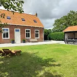 B&B \'Hof Baaiweg\' Met Barrelsauna
